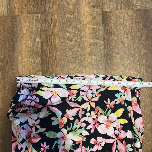 NWT Roxy Floral Pants Size XL - Picture 5 of 10